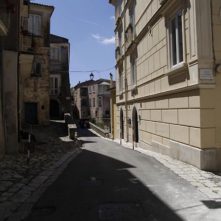 Diverso Apartment Caiazzo Exterior foto
